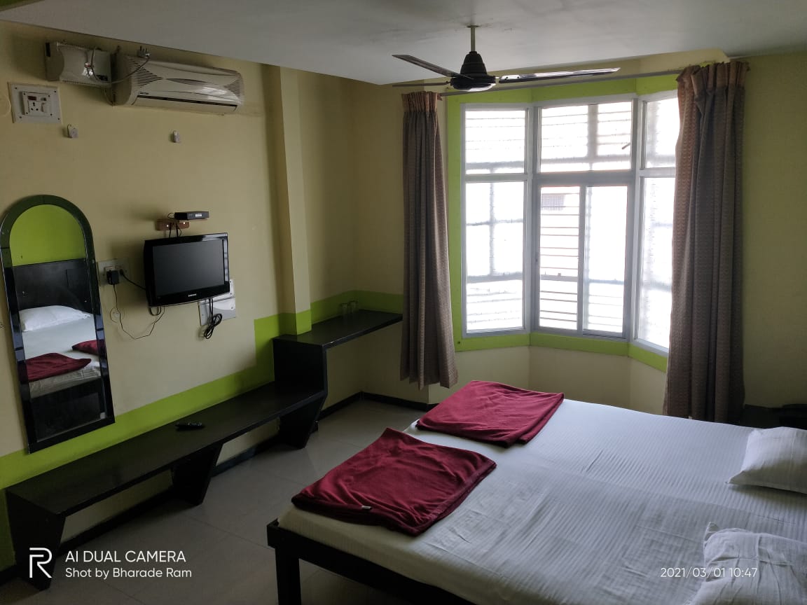 family hotels in maharashtra